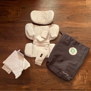 NUNA Revv Rotating Car Seat Infant Insert